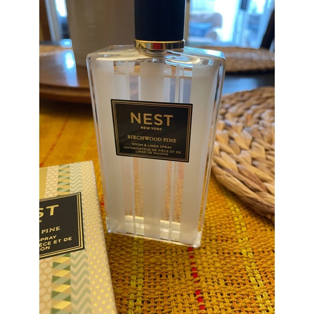Nest New York Birchwood Pine Room & Linen Spray 3.4 fl oz 100ml Home Fragrance